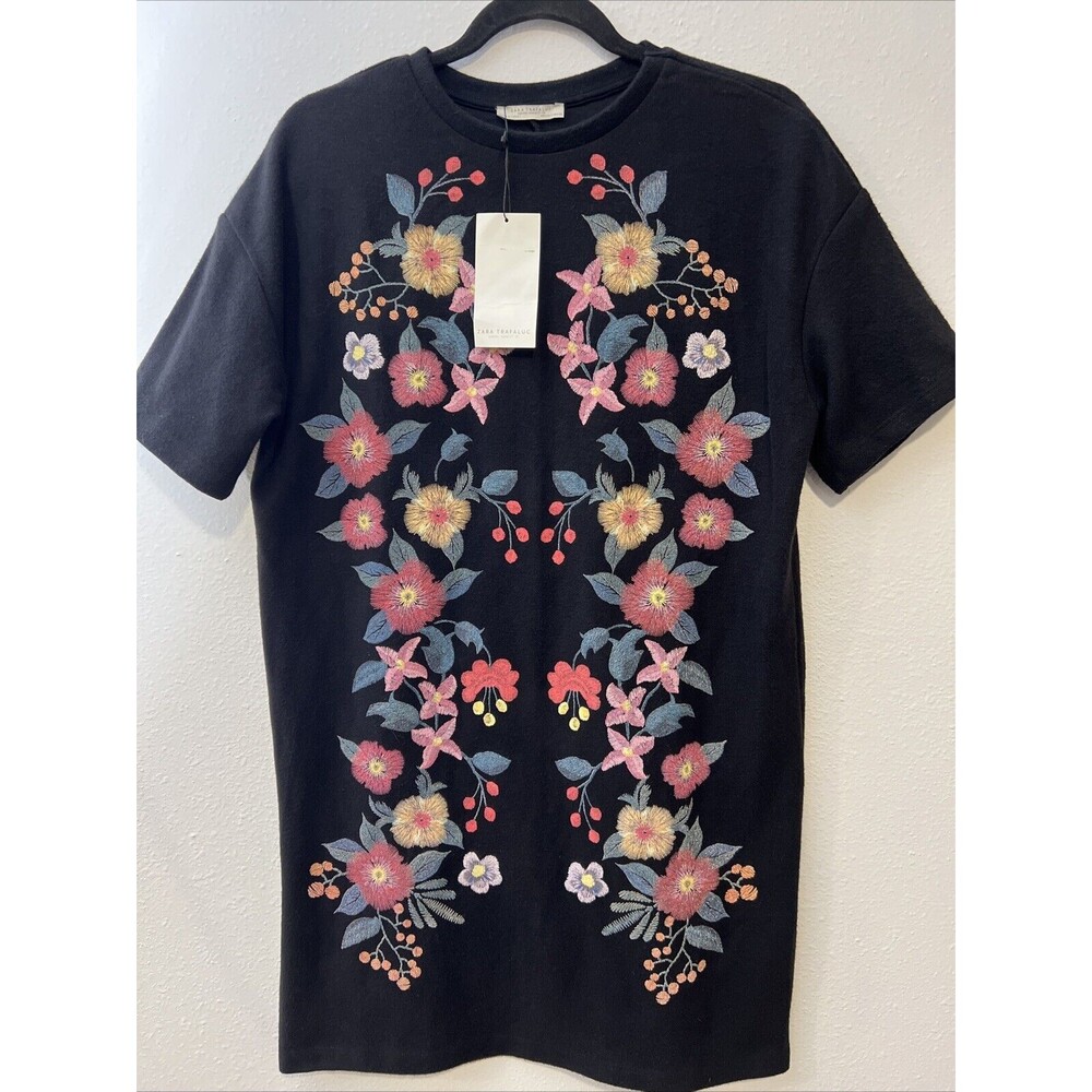 Zara Trafaluc Dress S Womens Black Floral Mini Shift Short Sleeve Sweater NWT - Picture 1 of 13